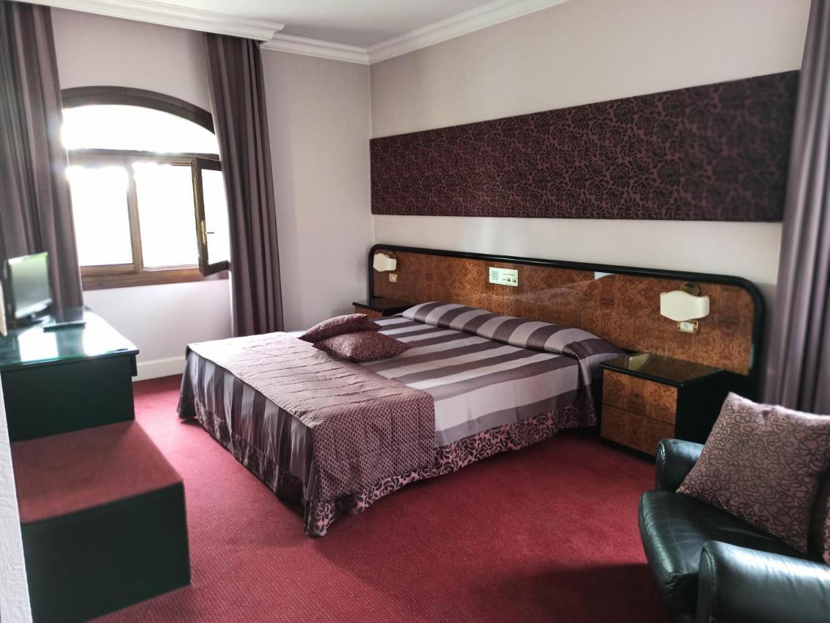 Hotel Villa Regina Margherita Rovigo Exterior photo