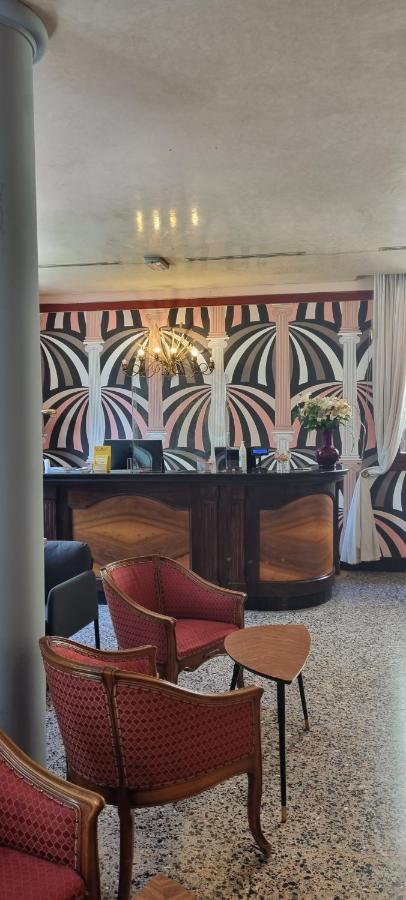 Hotel Villa Regina Margherita Rovigo Exterior photo