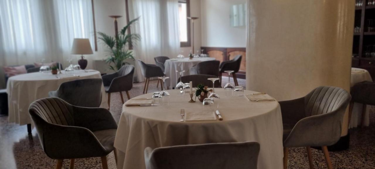 Hotel Villa Regina Margherita Rovigo Exterior photo